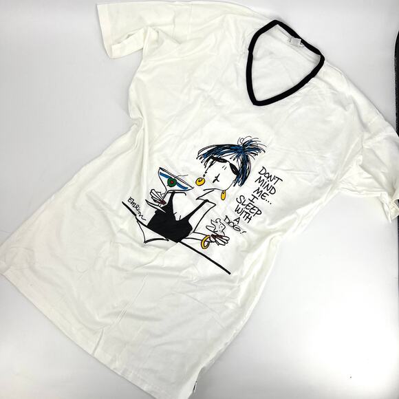 Vintage Emerson Street One Size Fits Most V-Neck Sleep T Shirt Sleep With A Dog - Picture 6 of 9